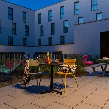 Moxy Outletcity Metzingen Metzingen  Exterior foto