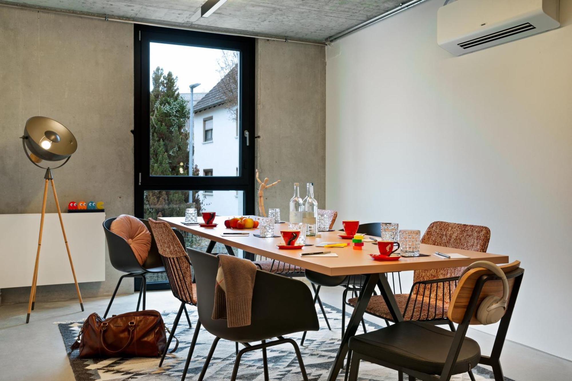 Moxy Outletcity Metzingen Metzingen  Exterior foto